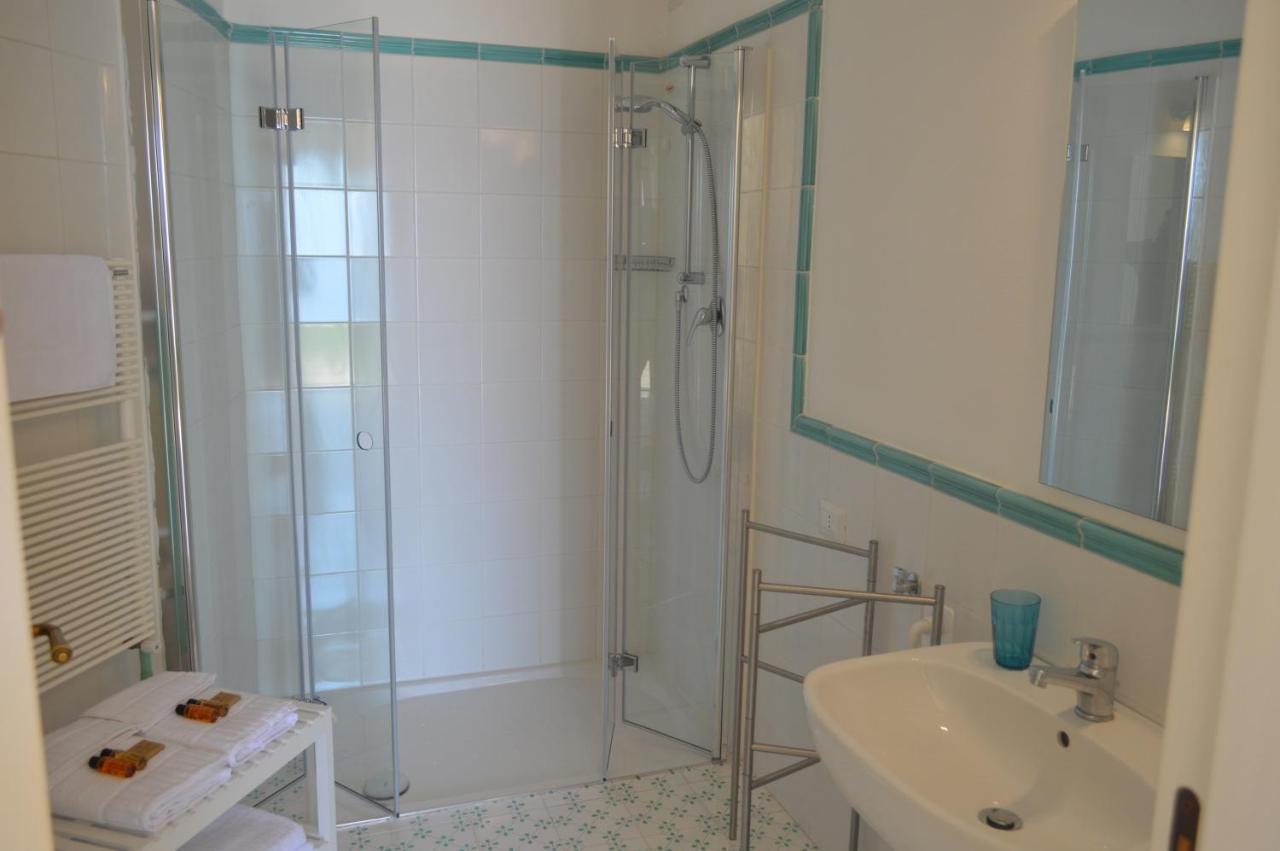 Vila Orizzonte Relais Leni Exteriér fotografie