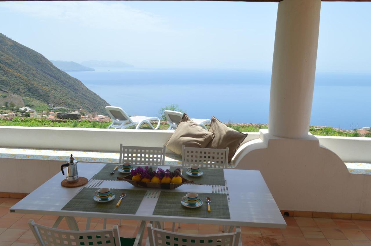 Vila Orizzonte Relais Leni Exteriér fotografie