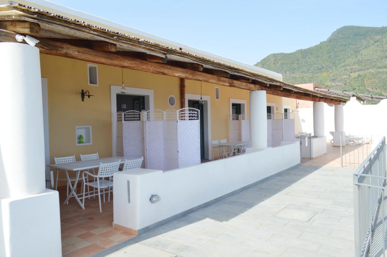 Vila Orizzonte Relais Leni Exteriér fotografie